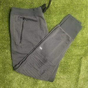 ALO Yoga Gray Joggers